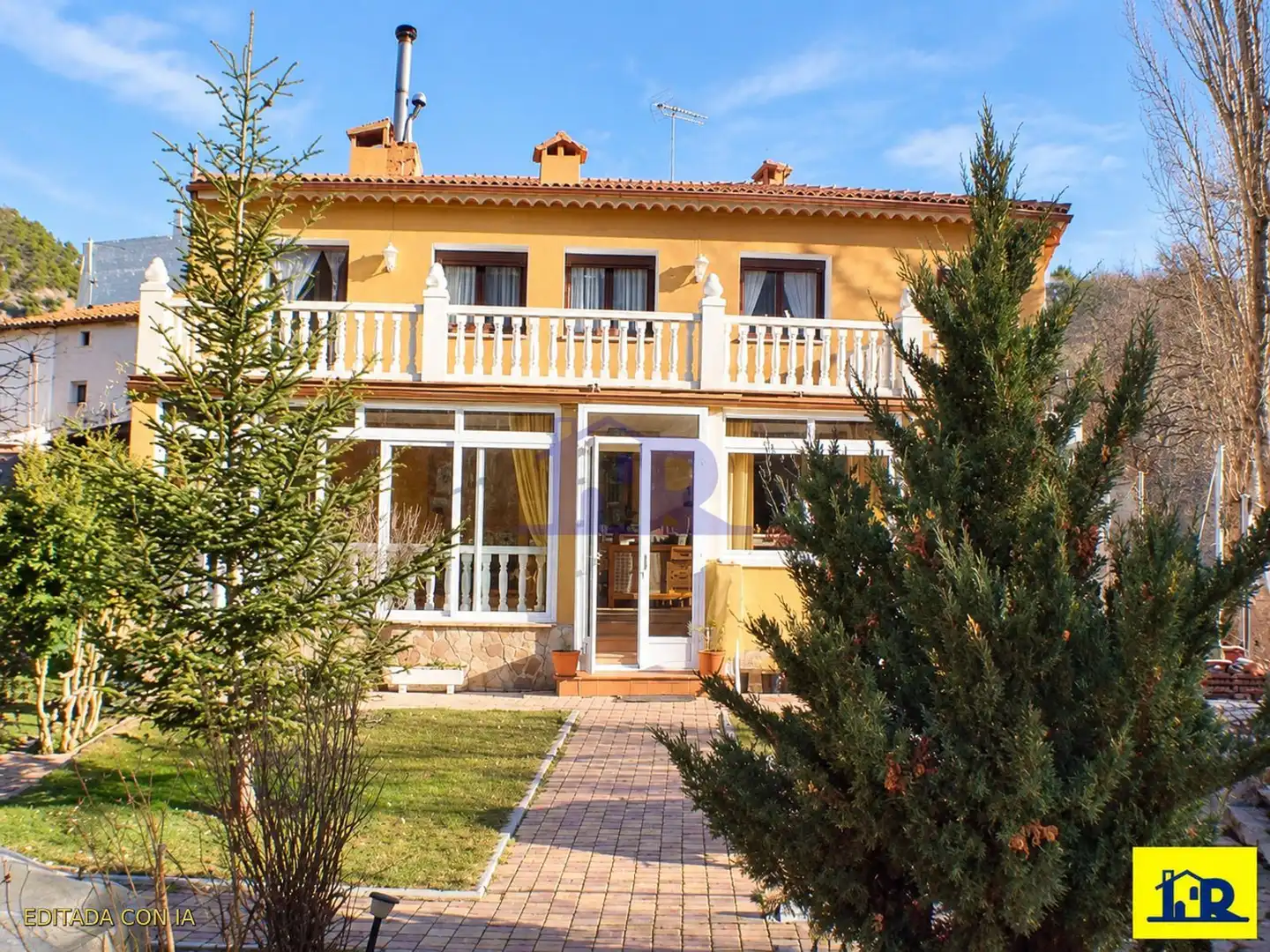 Maison mitoyenne à vendre à C/. DE ABAJO 29.