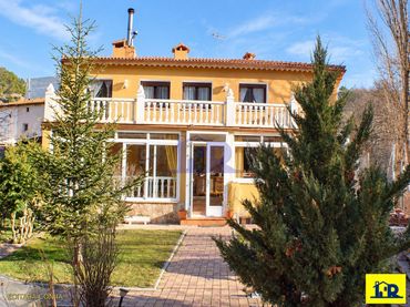 Casa a schiera in vendita a C/. DE ABAJO 29.