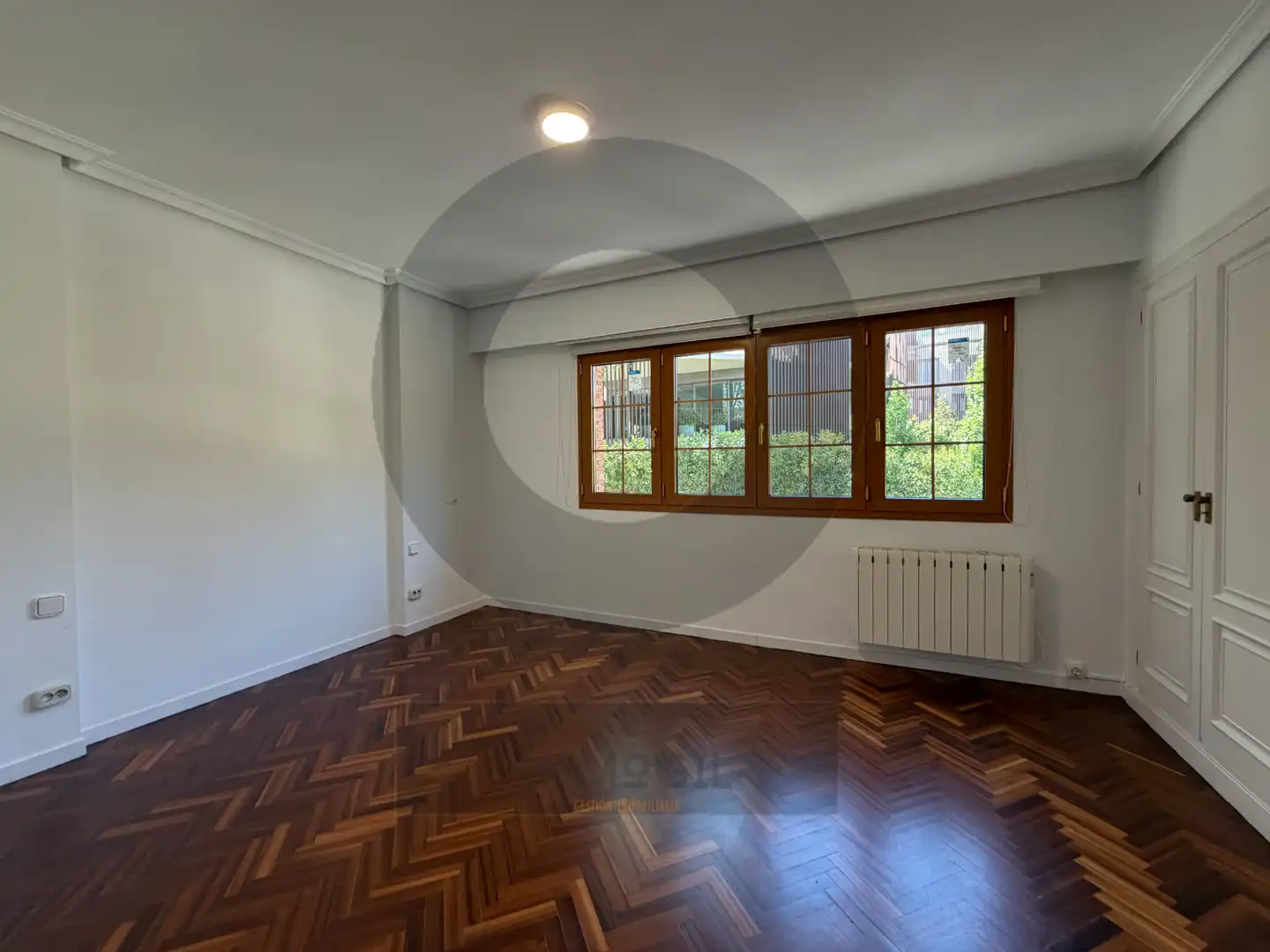 Sala d'estar de Pis de lloguer en Madrid amb Aire condicionat, Calefacció i Parquet