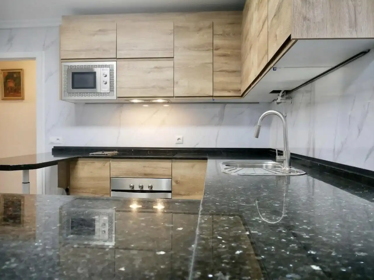 Cocina de Piso de alquiler en Sevilla con Aire acondicionado, Calefacción y Terraza