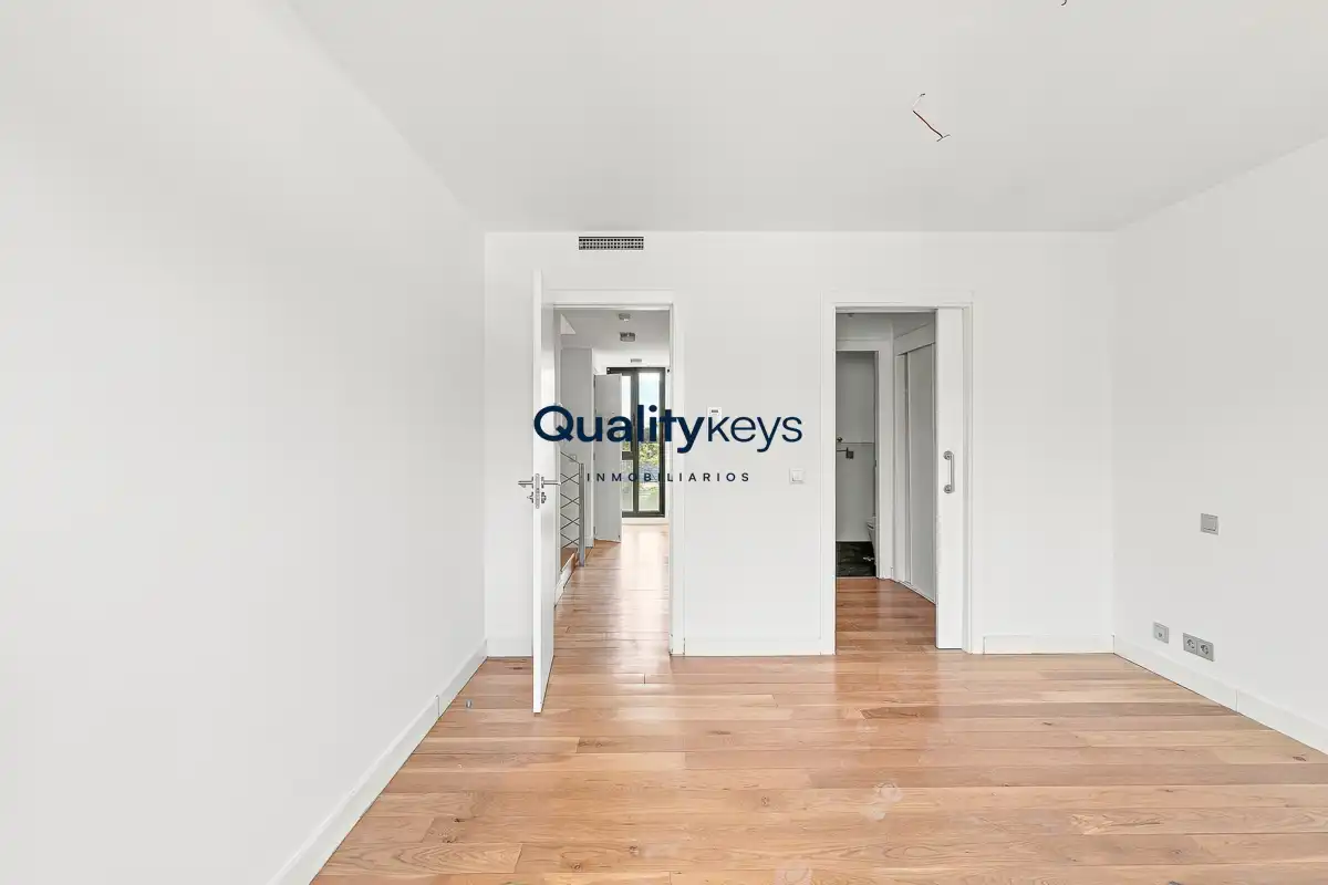 Casa o chalet en venta en Madrid con Aire acondicionado, Calefacción y Jardín privado