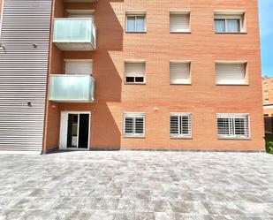 Vista exterior de Planta baixa en venda en Reus amb Calefacció, Jardí privat i Terrassa