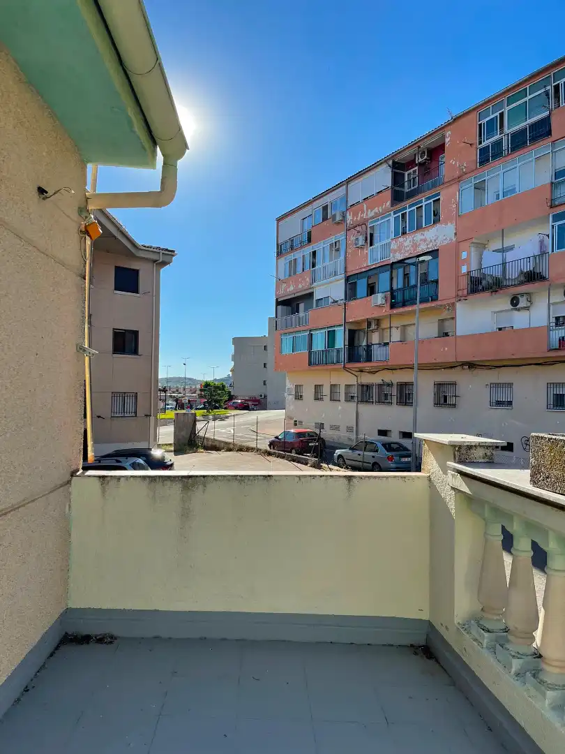 Exterior view of Houses for sale in Plasencia  with Heating, Private garden and Terrace