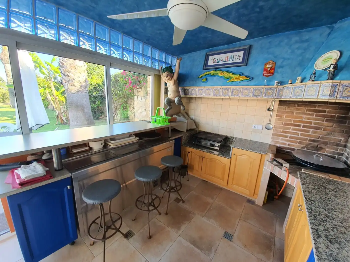 Cocina de Casa o chalet en venta en Benidorm con Calefacción, Jardín privado y Trastero