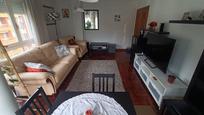 Living room of Flat for sale in Durango  with Heating, Private garden and Balcony