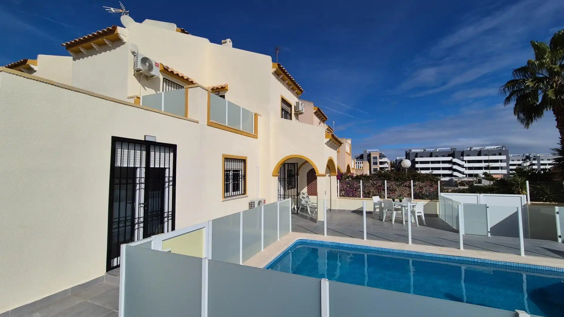 Chalet en venta en Orihuela Costa, imagen 2