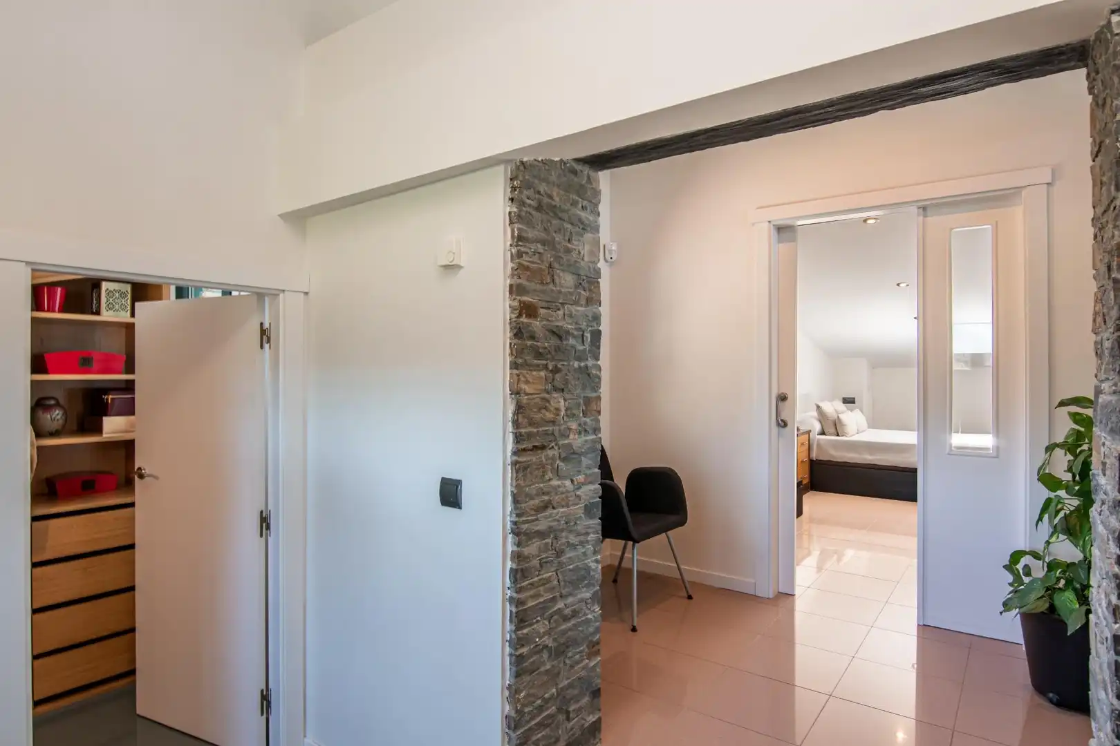 Casa o chalet en venta en Bergondo con Calefacción, Jardín privado y Trastero