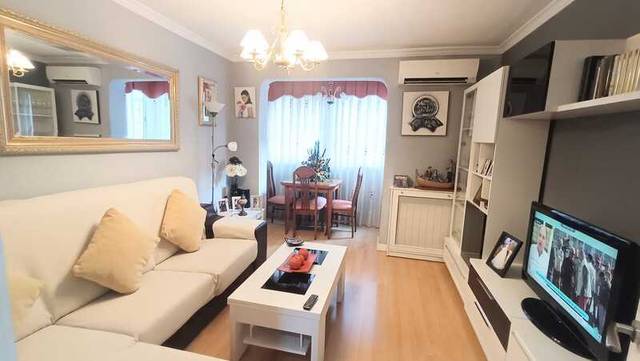 Piso en Venta en CAPITAN DE LA GANDARA  en Opañel