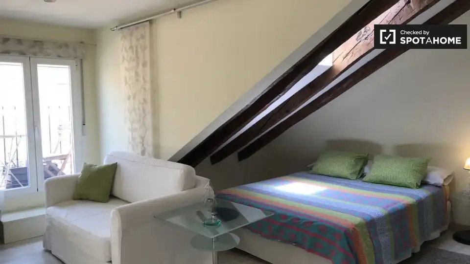 Room in Palacio