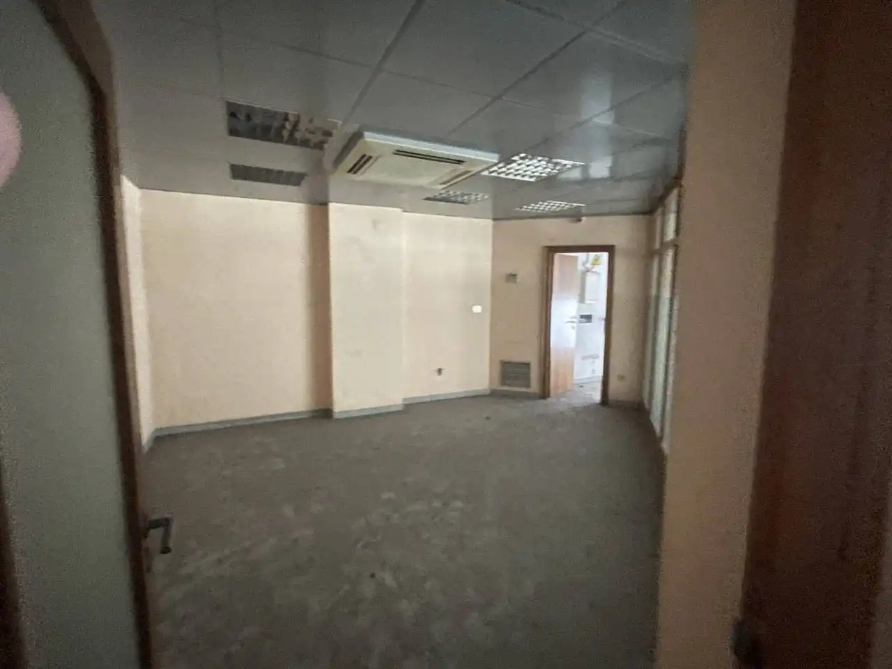 Business premises for sale in Calle Dra.Castells, imagen 5