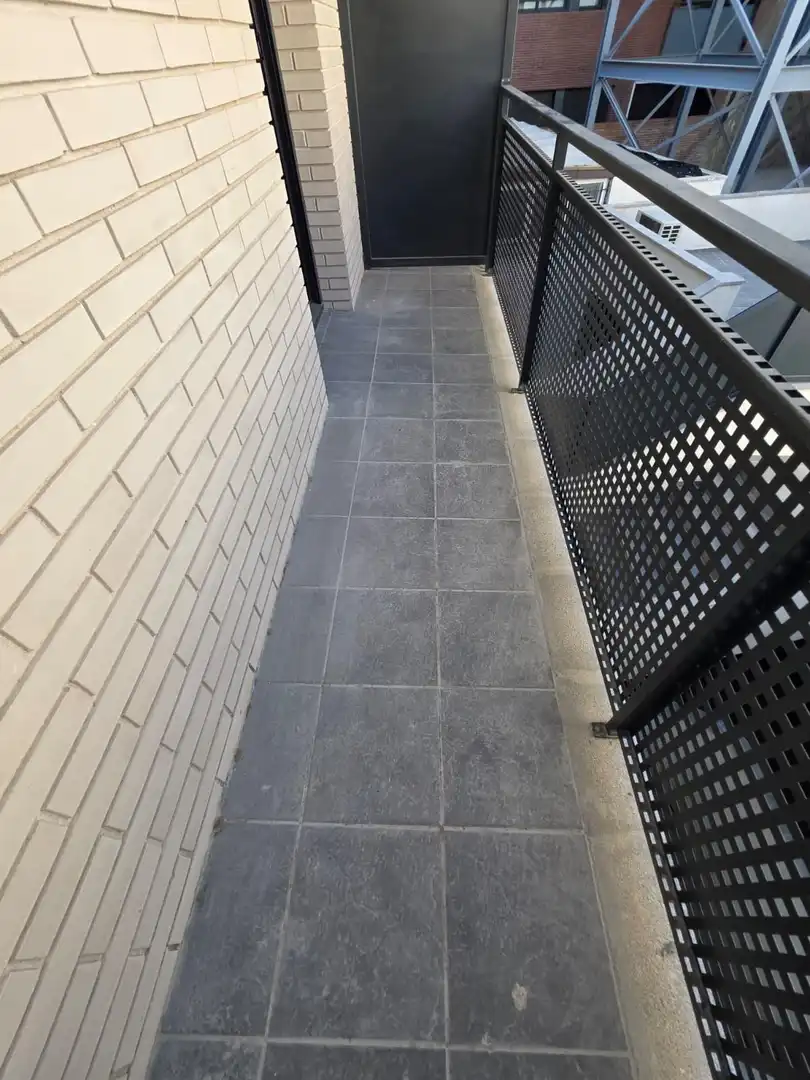 Dúplex con ascensor en venta en El Poble Sec, imagen 7