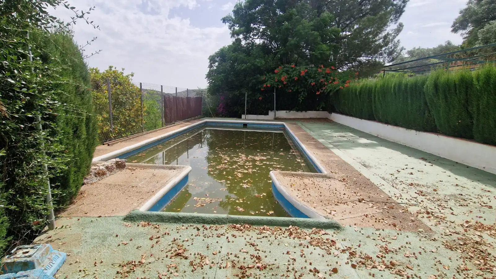 Piscina de Casa o chalet en venta en Villa del Río con Aire acondicionado, Calefacción y Jardín privado