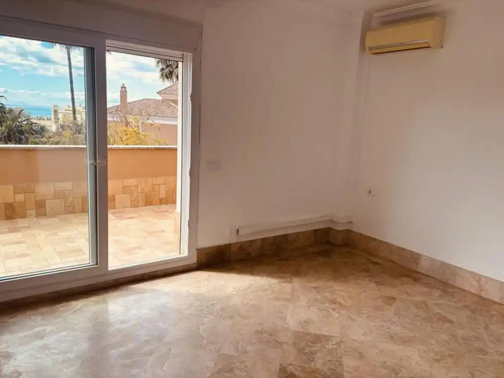 Jardín de Casa adosada en venta en Marbella con Aire acondicionado, Jardín privado y Terraza