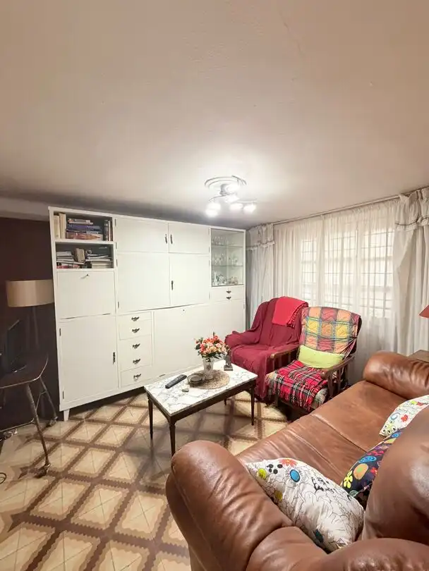 Sala d'estar de Casa o xalet en venda en Otxandio amb Calefacció