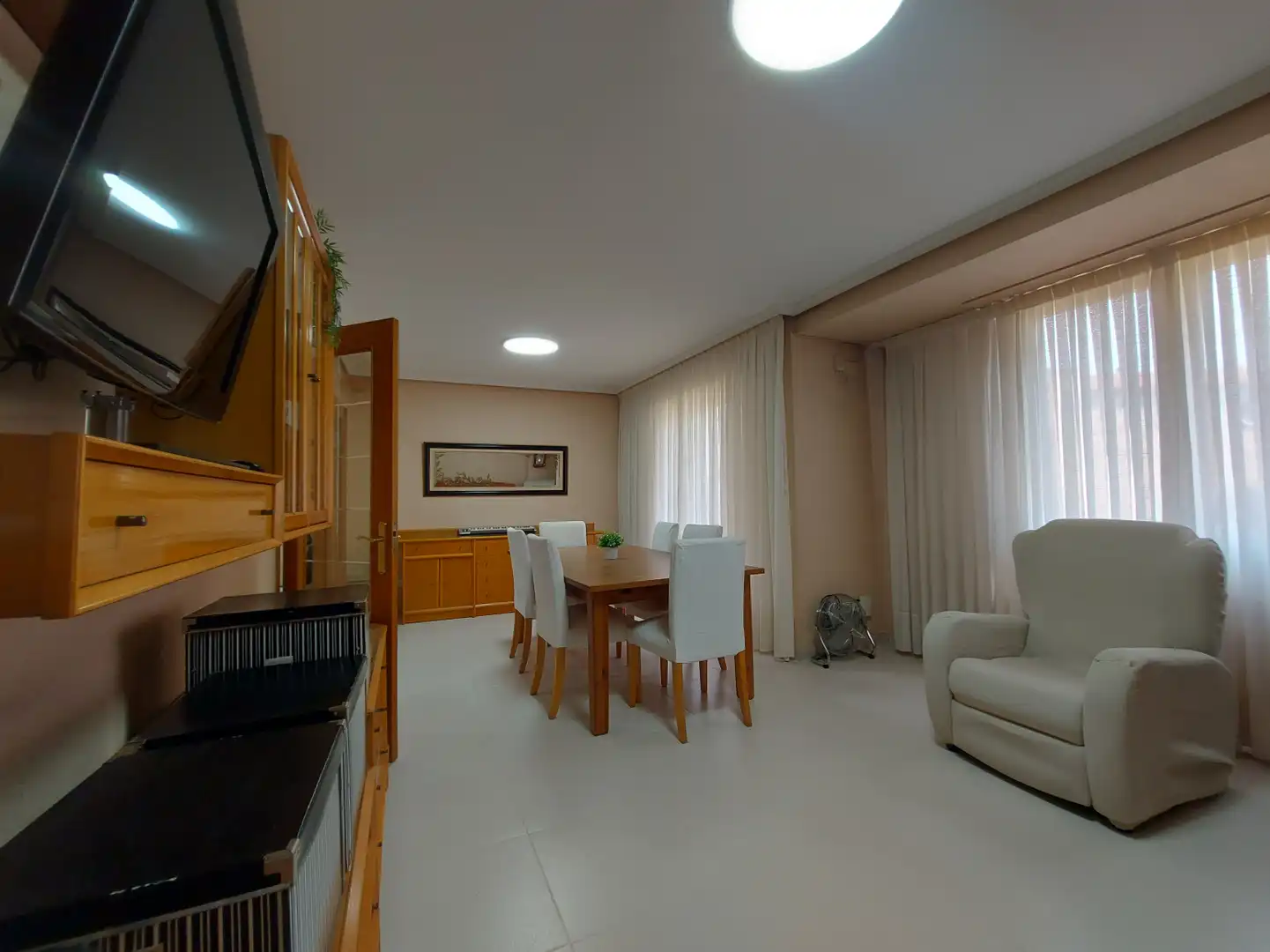 Sala d'estar de Pis en venda en  Logroño amb Calefacció, Terrassa i Balcó