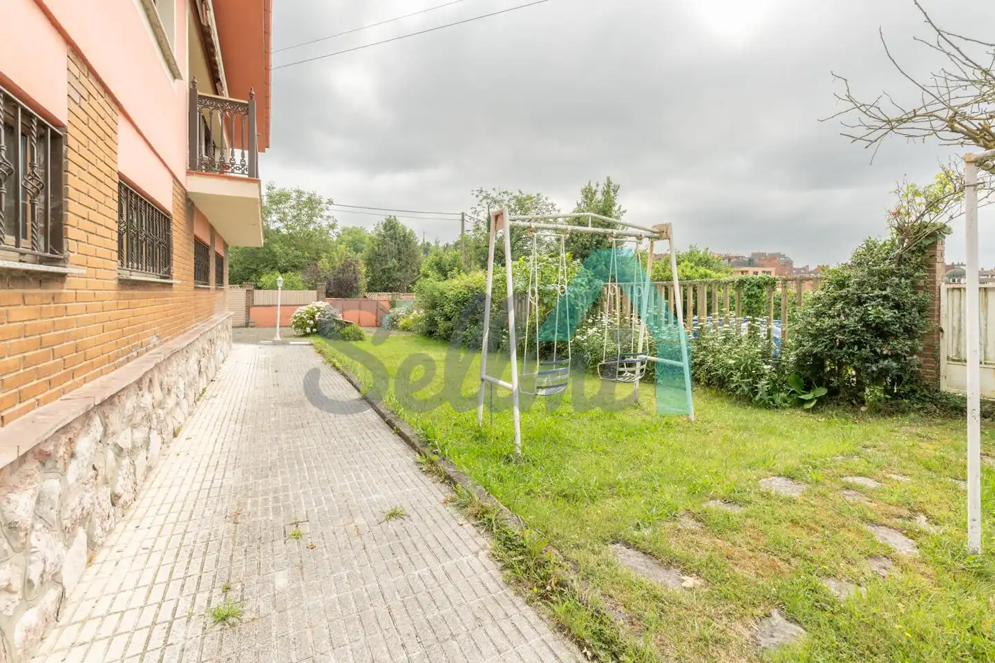 House with garden for sale in Zona Loma del Canto, imagen 32
