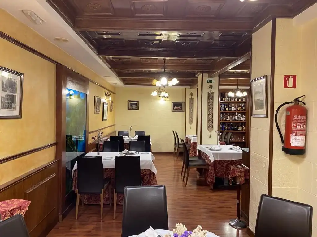 Local comercial en venda a Calle Marín, imagen 5