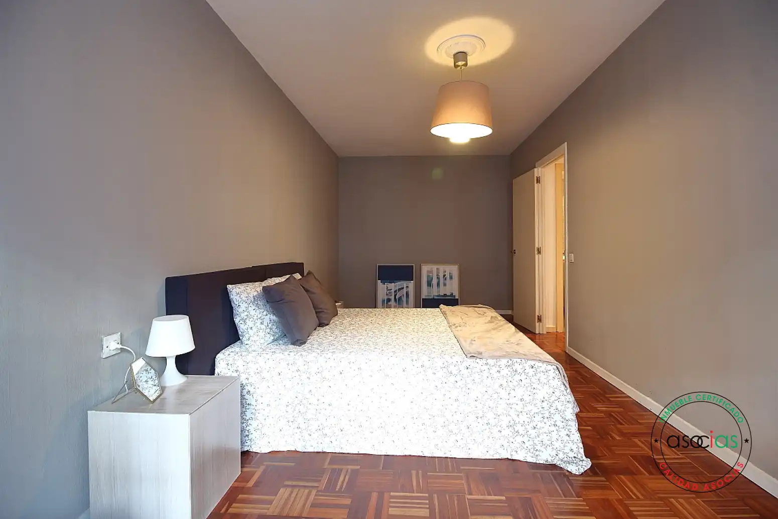 Bedroom of Flat for sale in Este