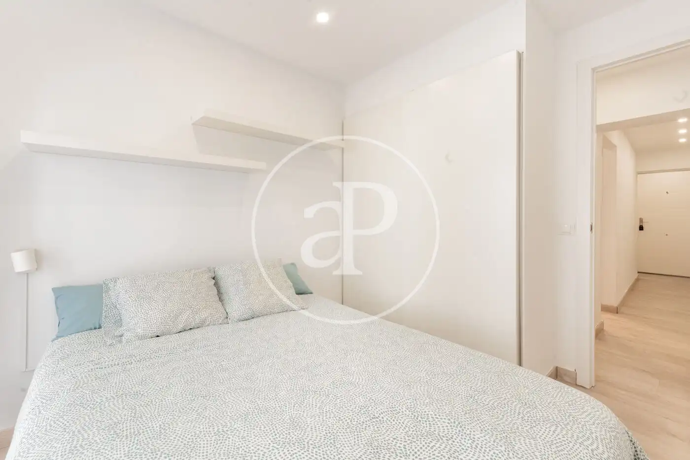 Flat for rent in Corre. Alta de San Pablo, Universidad - Malasaña