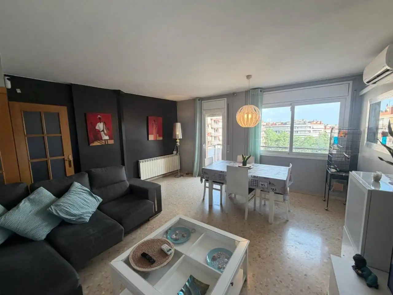 Exterior view of Flat for sale in Terrassa  with Air Conditioner, Heating and Balcony