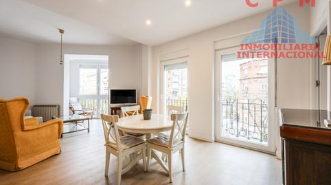 Foto 3 de Piso de alquiler en Palos de Moguer, Madrid