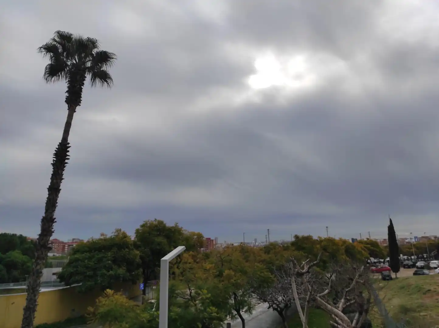 Vista exterior de Piso en venta en Esplugues de Llobregat con Calefacción y Terraza
