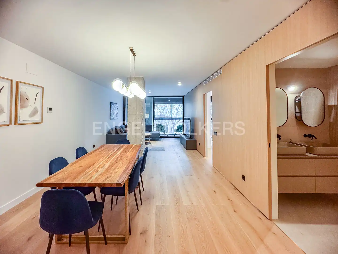 Living room of Flat for rent in Barcelona  with Air Conditioner, Heating and Parquet flooring