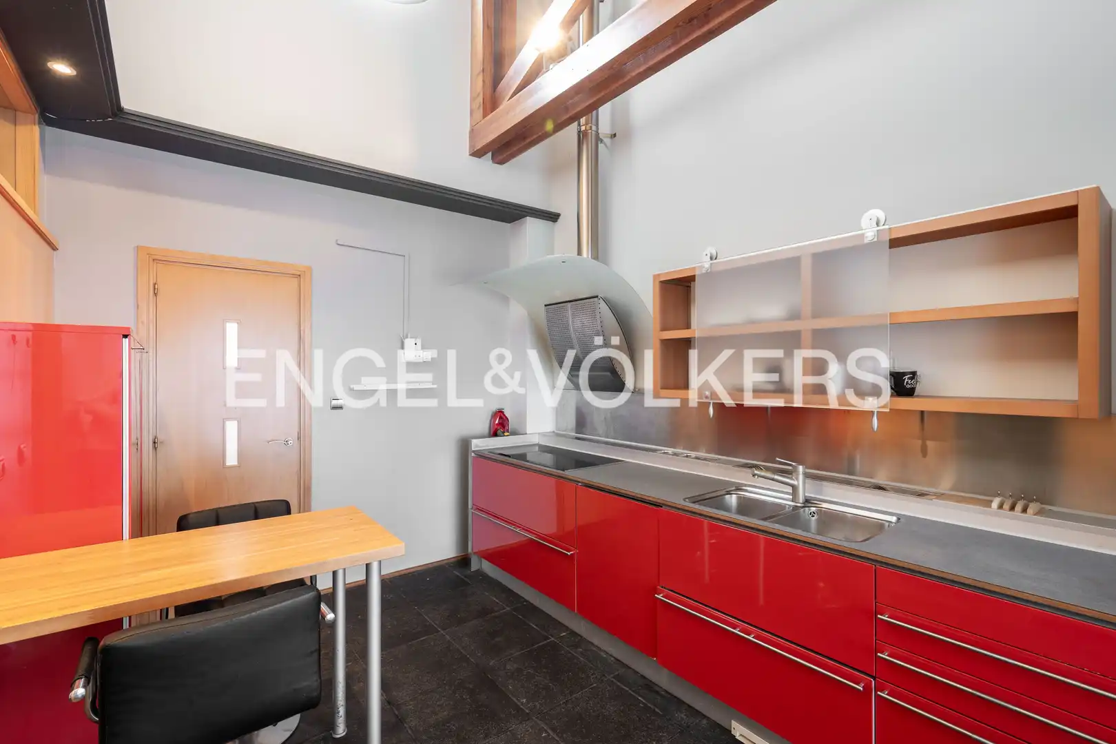 Cocina de Casa o chalet en venta en Donostia - San Sebastián  con Aire acondicionado, Calefacción y Jardín privado