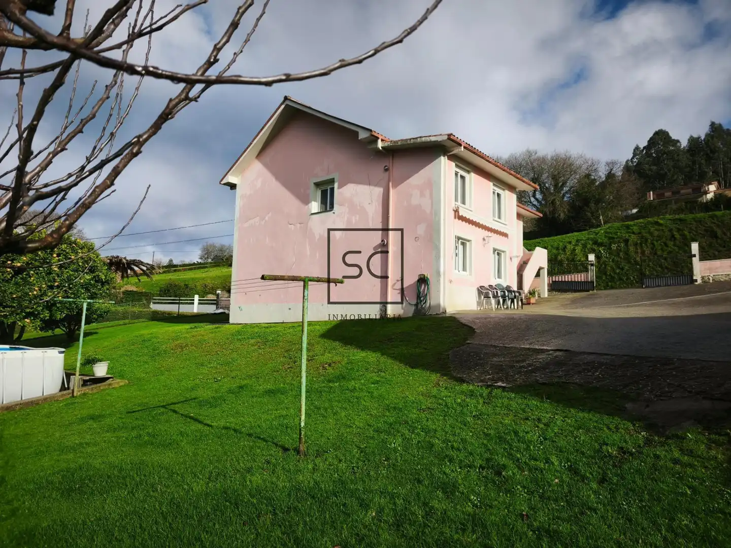 Vista exterior de Casa o chalet en venta en Narón con Trastero y Piscina