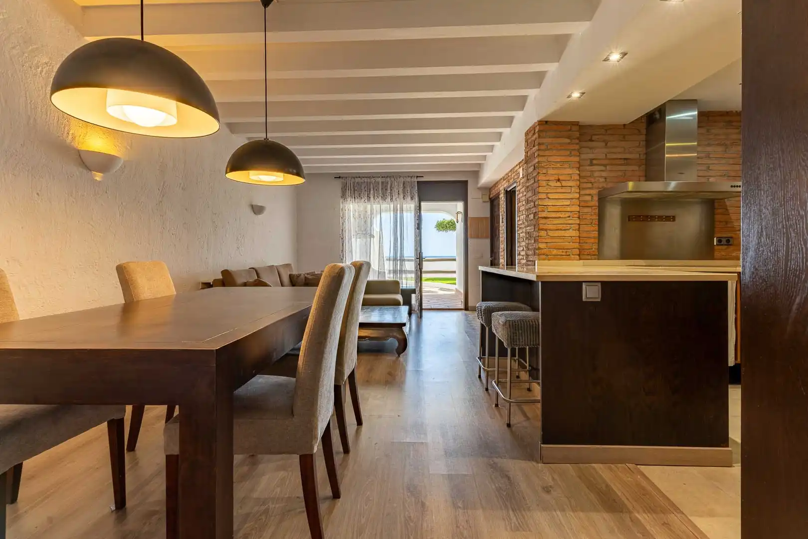 Flat for sale in CL LETRA M SANTA LLUCIA Es: Pl: Pt: VILANOVA I L, L'Aragai