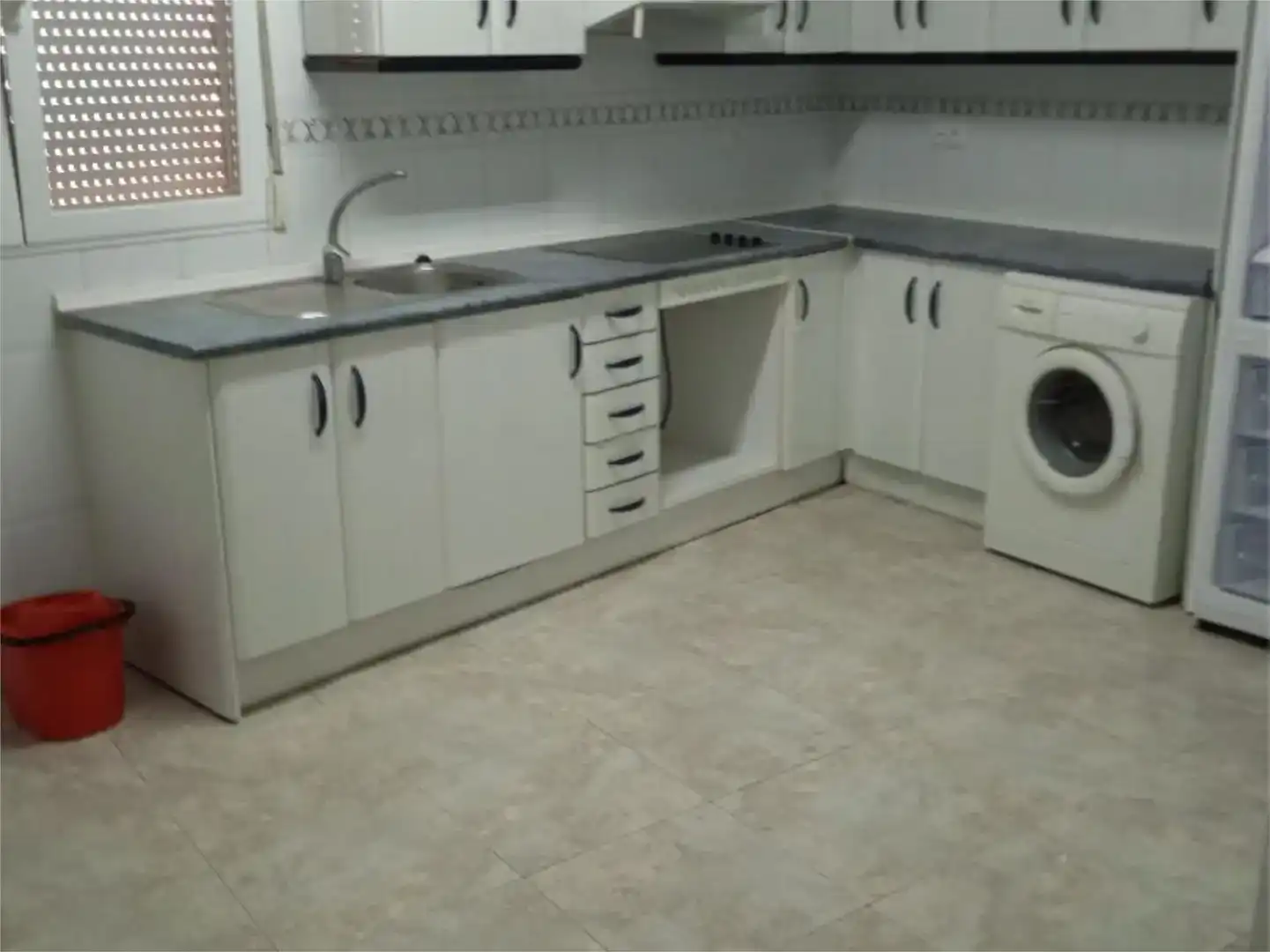 Cocina de Dúplex en venta en El Provencio   con Balcón