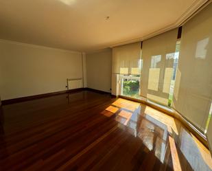 Living room of Flat to rent in Santander  with Swimming Pool