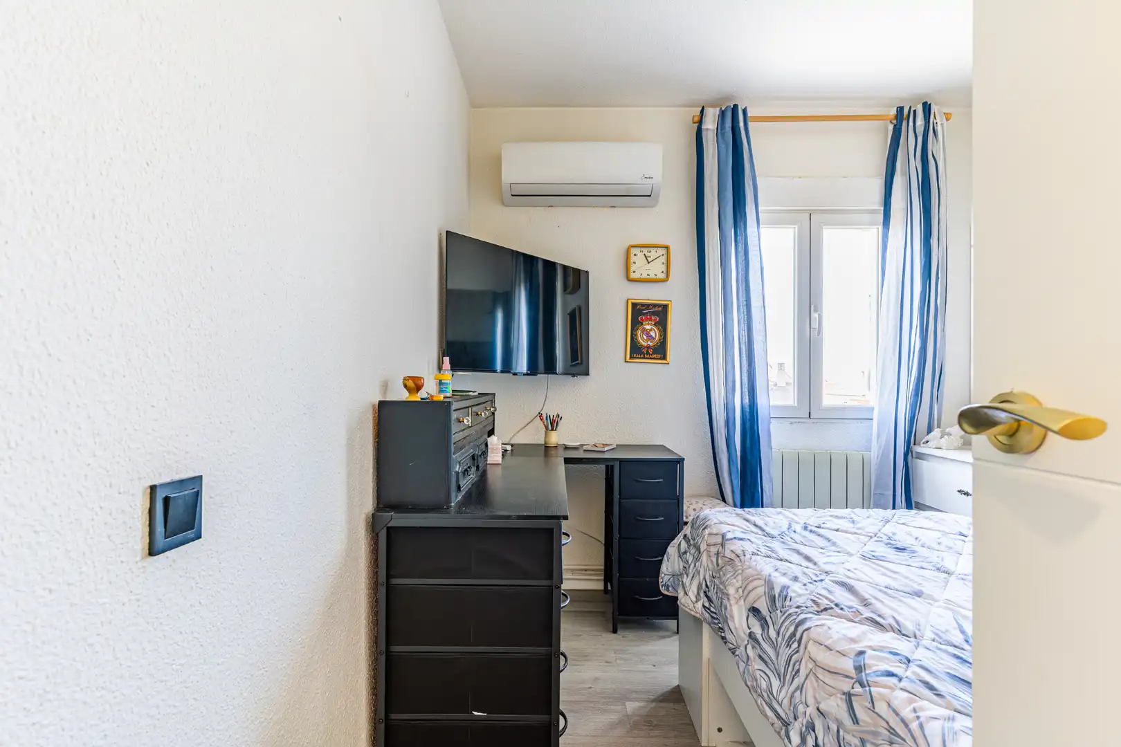 Habitación de Piso en venta en Valdemorillo con Aire acondicionado y Calefacción