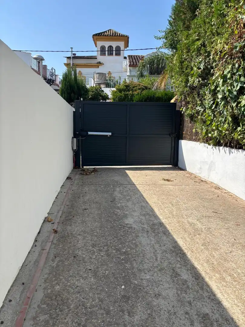 Apartamento de alquiler en Calle Calle del Escultor Álvarez, El Brillante -El Naranjo - El Tablero