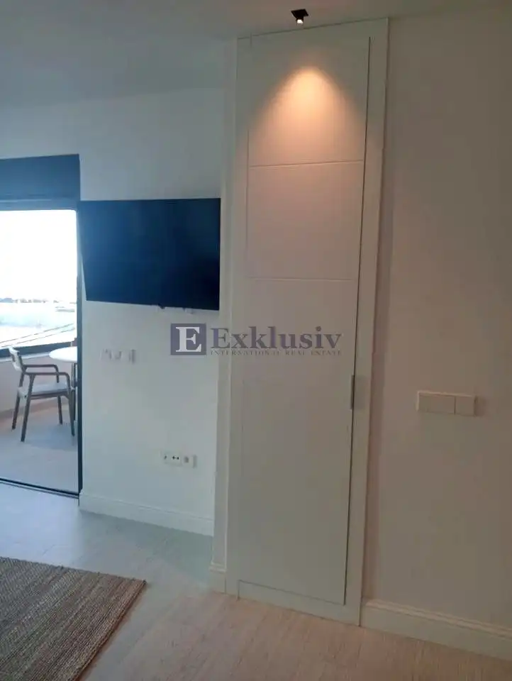 Habitación de Planta baja en venta en Guía de Isora con Aire acondicionado, Terraza y Amueblado