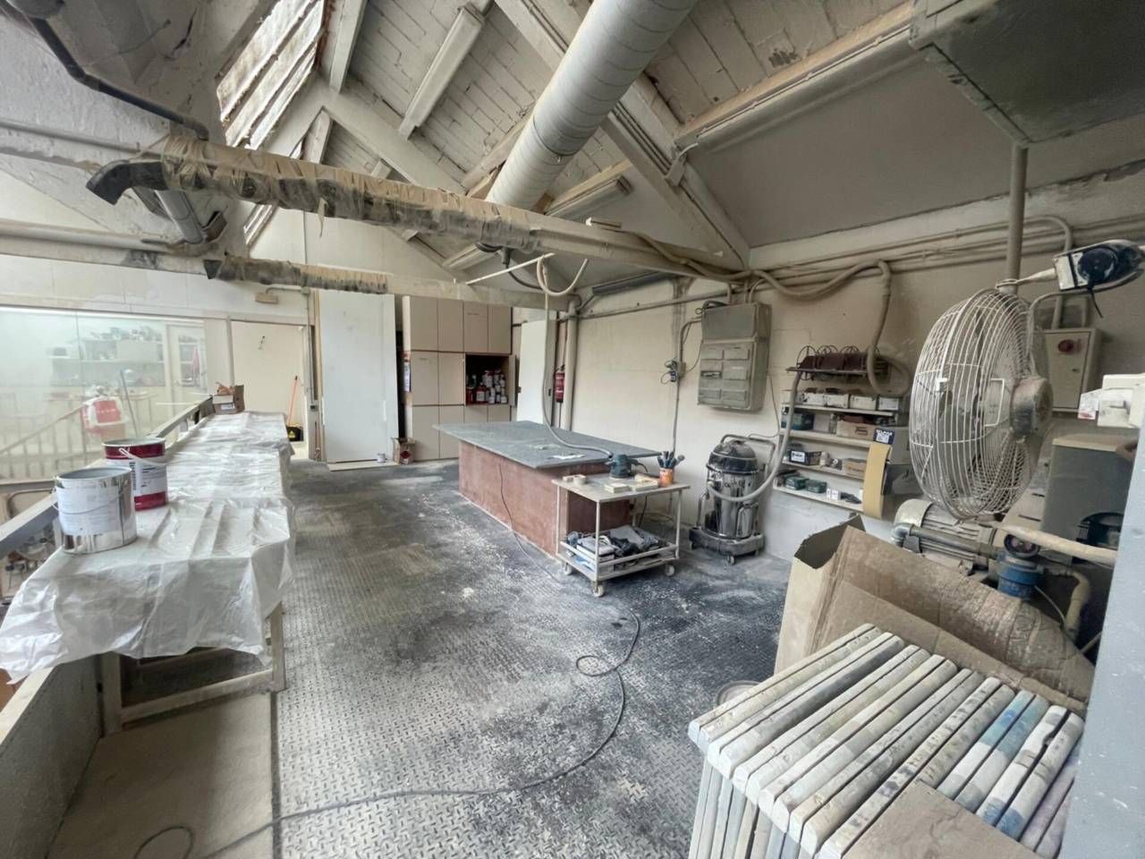 Nau industrial en venda en Mollet del Vallès