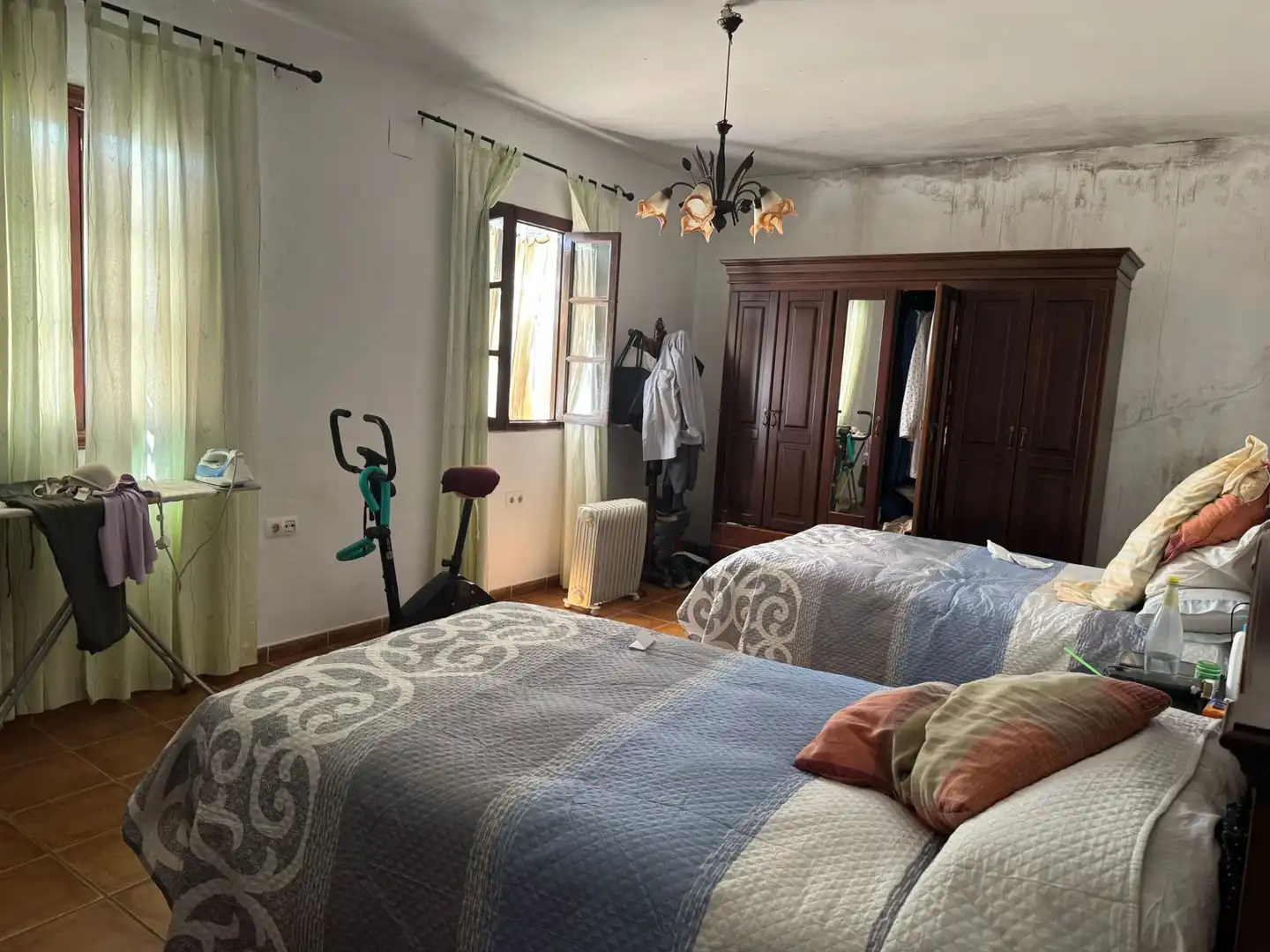 Schlafzimmer von Gebäude zum Verkauf in Marchena mit Gemeinschaftspool