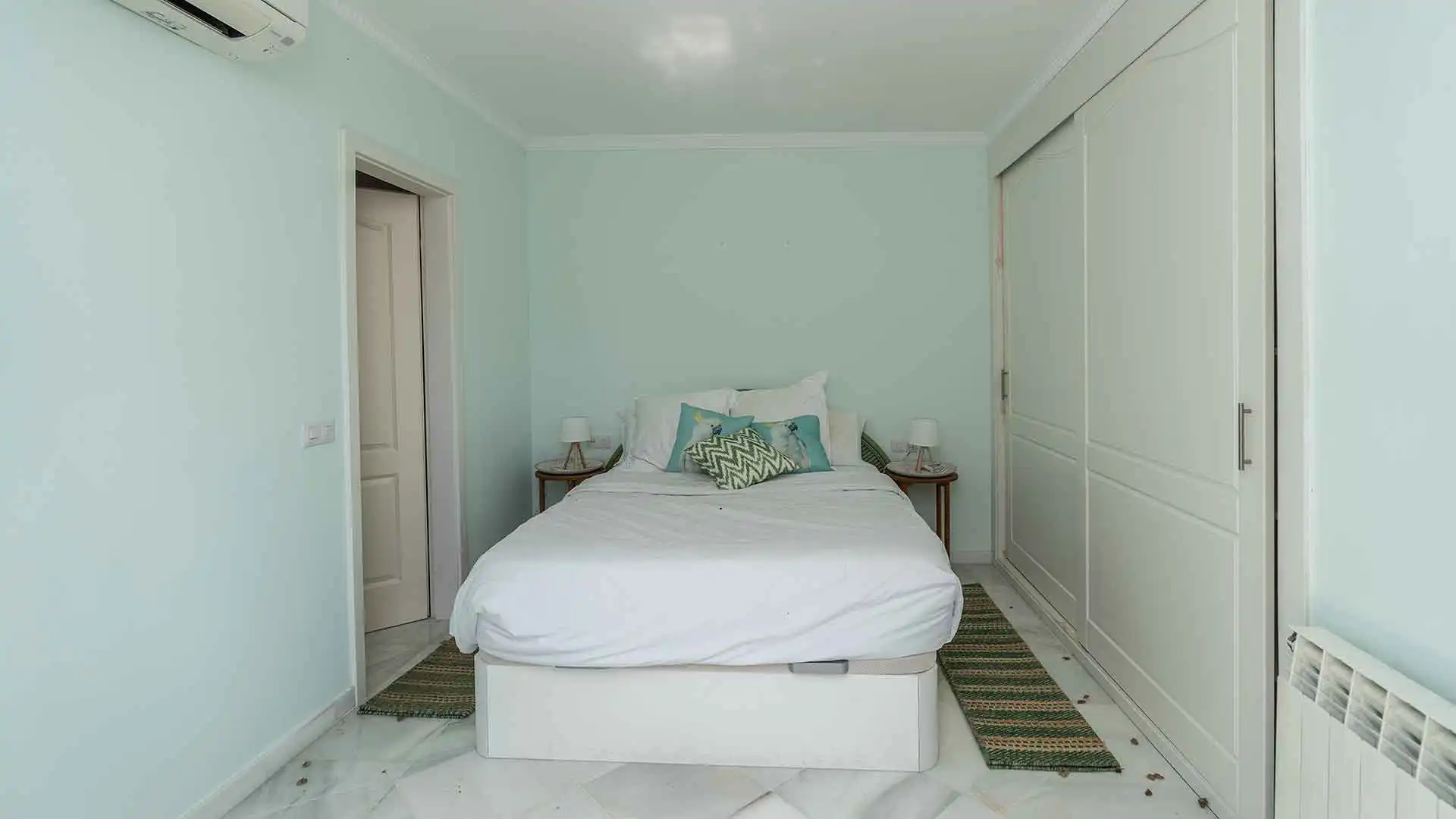 Habitación de Casa o chalet en venta en Marbella con Aire acondicionado, Jardín privado y Terraza