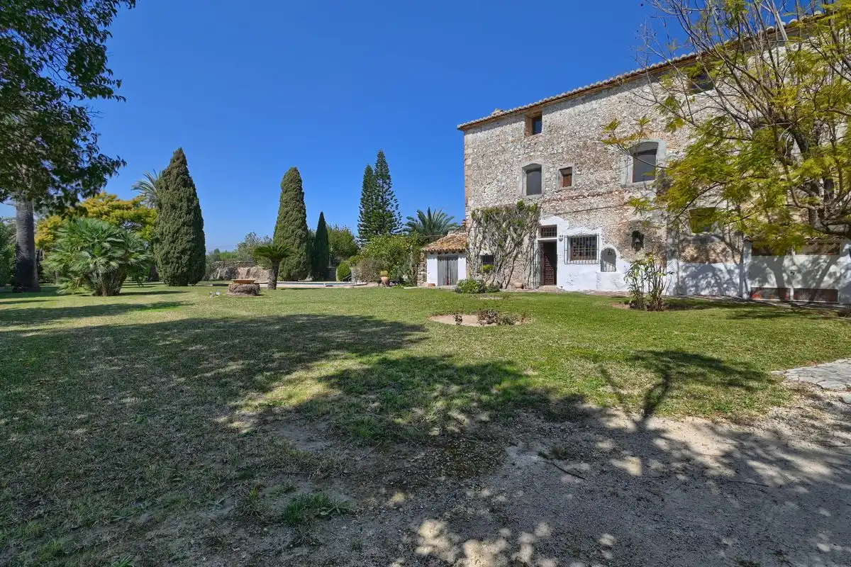 Außenansicht von Country house zum Verkauf in Dénia mit Terrasse und Schwimmbad
