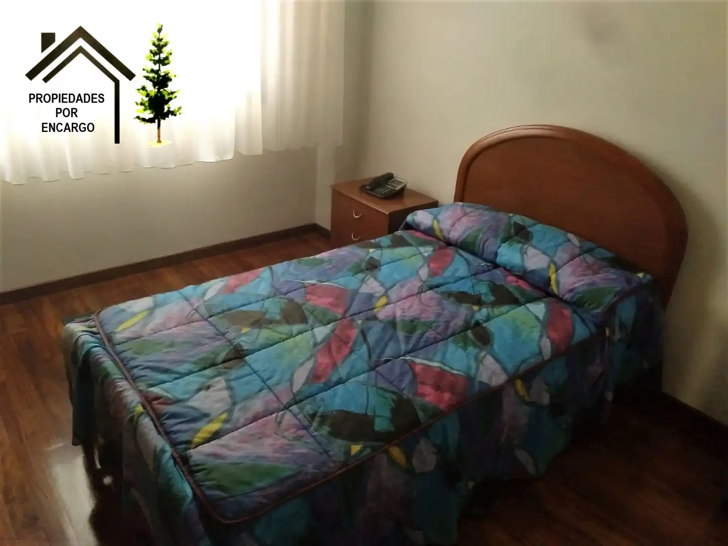 Habitación de Piso en venta en Cangas  con Calefacción y Trastero