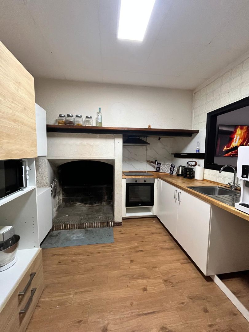 Cuina de Casa adosada en venda en Ripollet amb Aire condicionat, Parquet i Terrassa