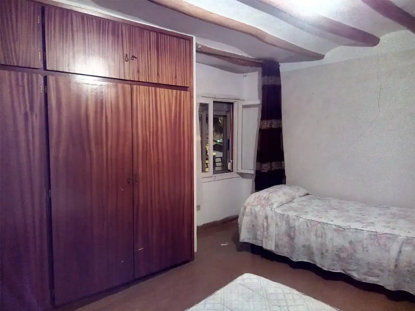 Habitación de Casa adosada en venta en Alcorisa con Trastero, Amueblado y Balcón