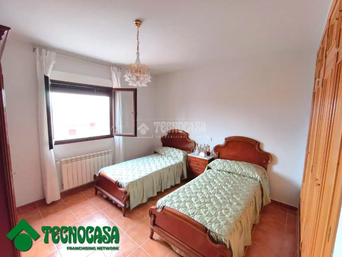 Dormitori de Casa adosada en venda en Gálvez amb Terrassa