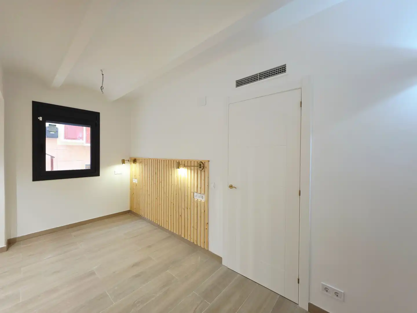 Ground floor for sale in Castelldefels  with Air Conditioner, Heating and Terrace