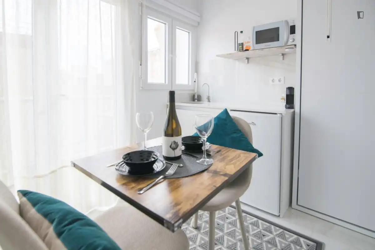 Study for rent in Natzaret