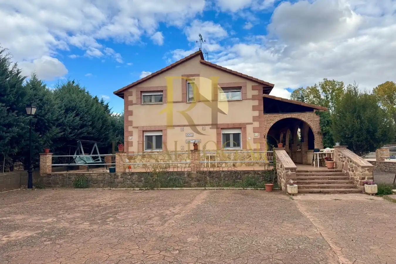 Exterior view of Houses for sale in Molina de Aragón  with Private garden, Parquet flooring and Storage room