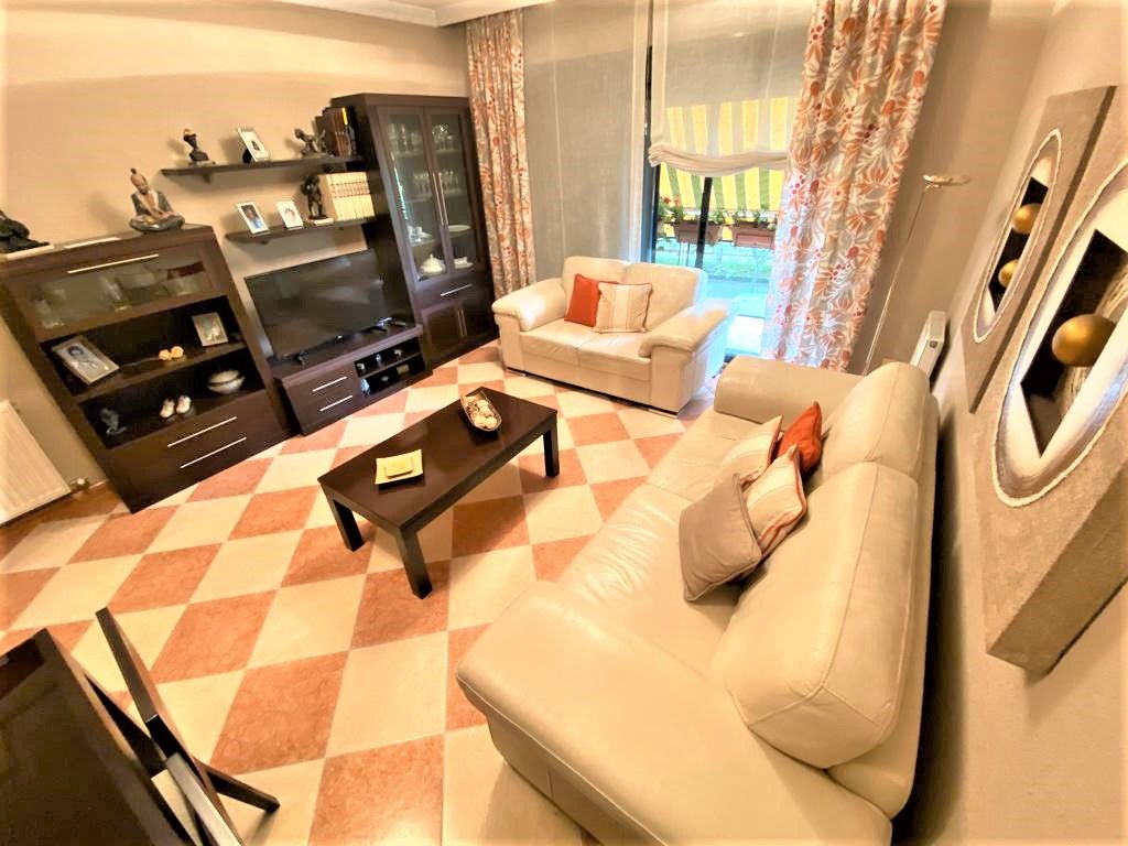 Sala de estar de Piso de alquiler en Cáceres Capital con Aire acondicionado, Calefacción y Terraza
