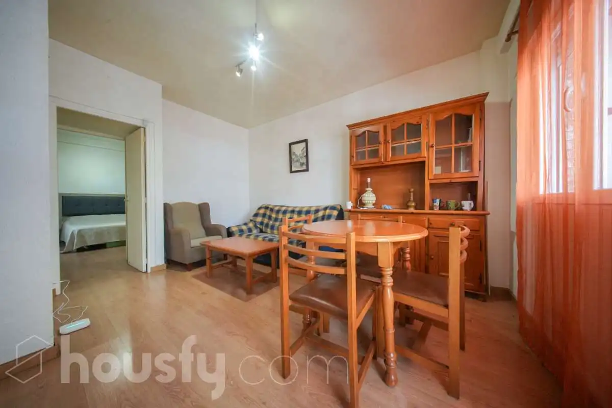 Living room of Flat for sale in Madrid  with Terrace, Furnished and Balcony