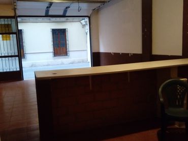 Local commercial à vendre à Cabra