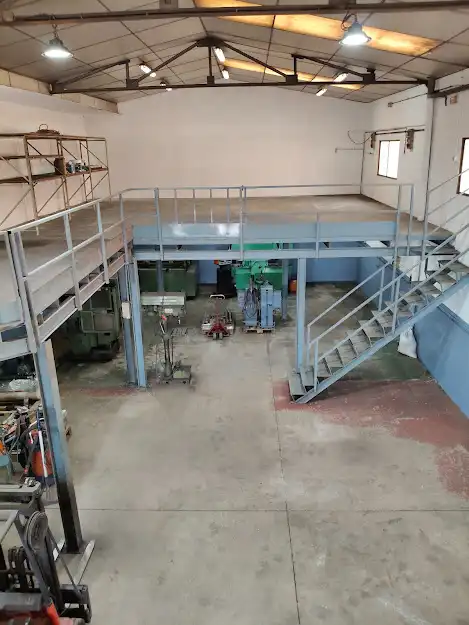 Nau industrial en venda en Polinyà amb Calefacció